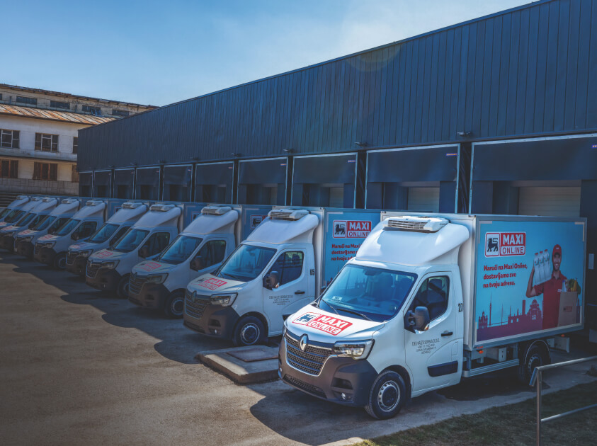 a photo of a line of lorries