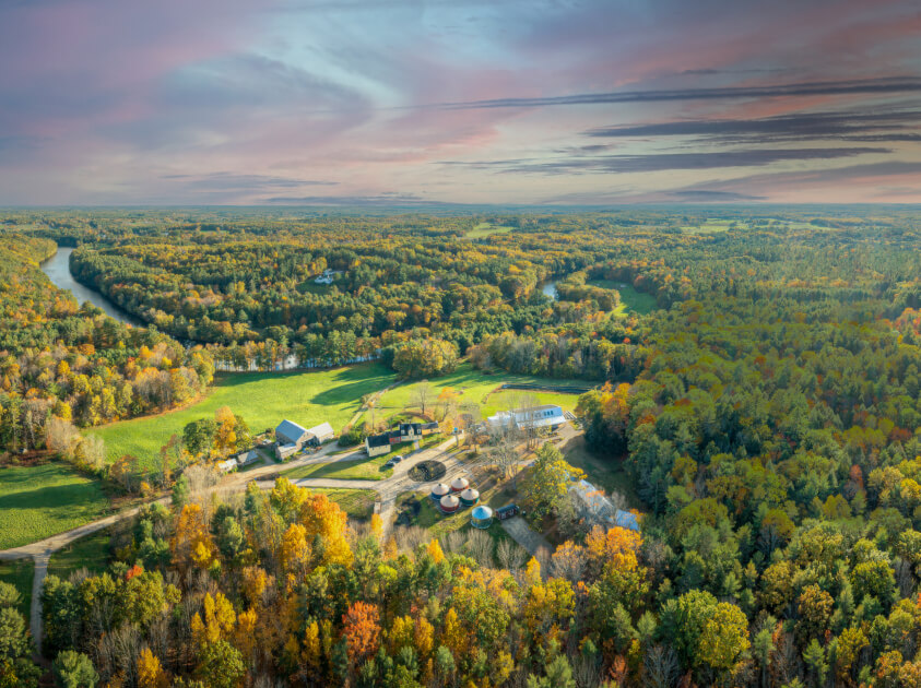 a beautiful photo of the countryside